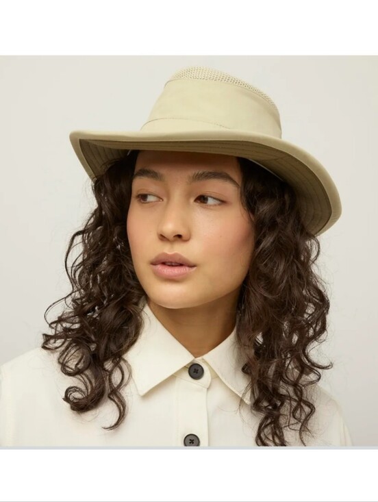 Tilley Accessories - Tilley The Airflow LTM6 Broad Brim Sun Hat Light Stone Size 7 3/8